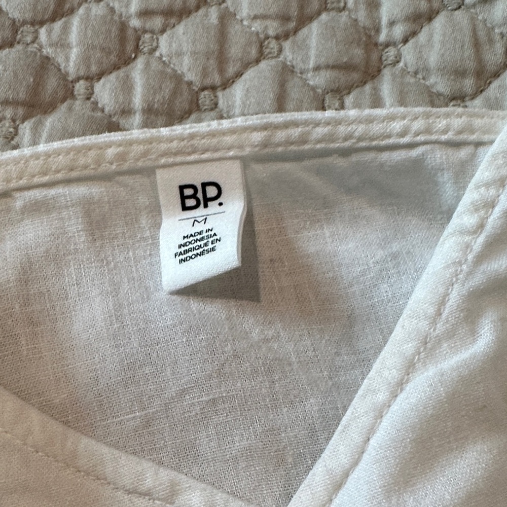bp White Button-Front Spaghetti Strap Camisole - Picture 3 of 3